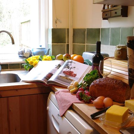 Owlpen Manor Cottages Uley Екстериор снимка