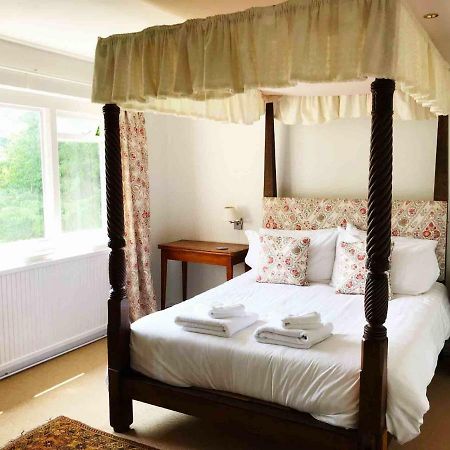 Owlpen Manor Cottages Uley Екстериор снимка