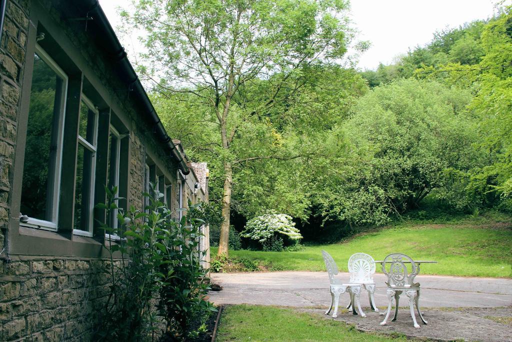 Owlpen Manor Cottages Uley Екстериор снимка