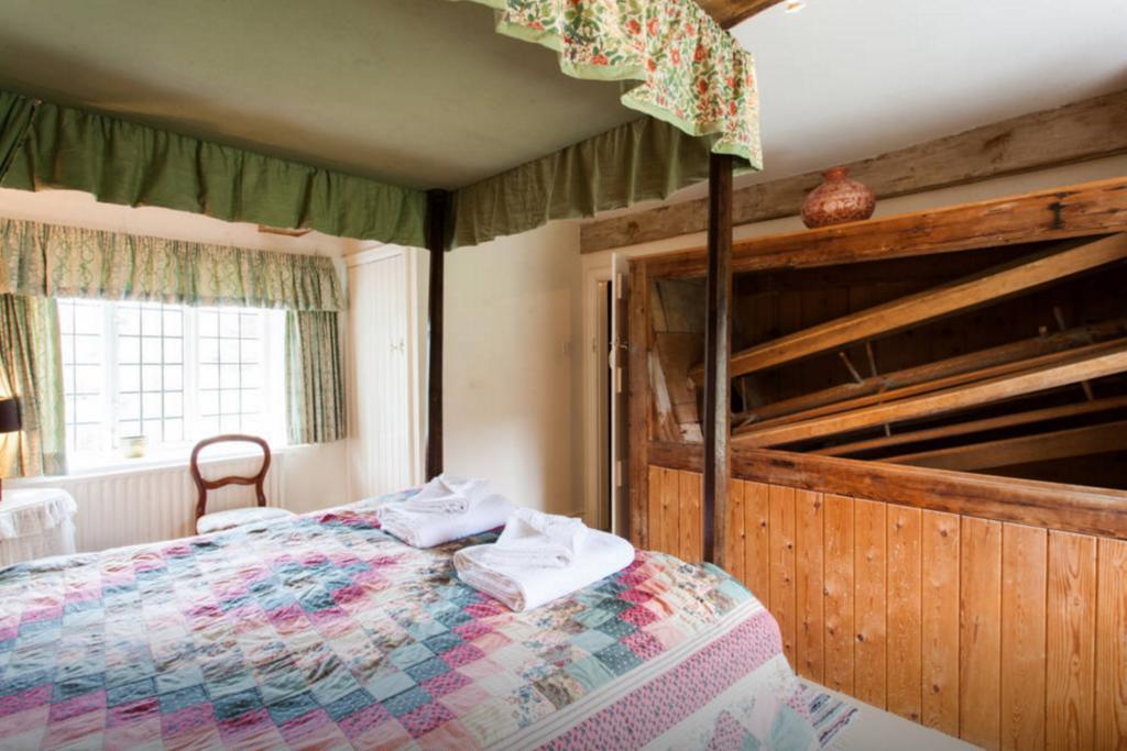 Owlpen Manor Cottages Uley Екстериор снимка