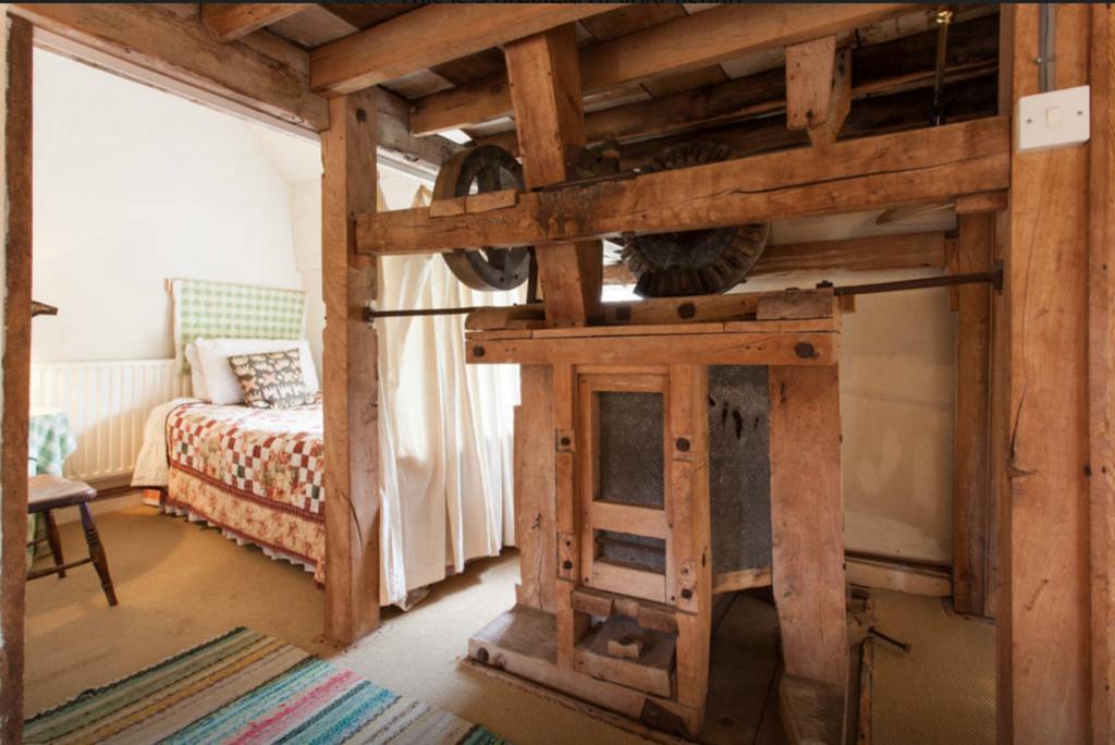 Owlpen Manor Cottages Uley Екстериор снимка