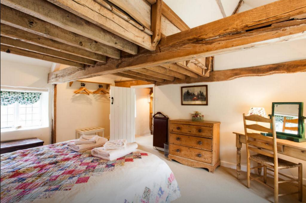 Owlpen Manor Cottages Uley Екстериор снимка