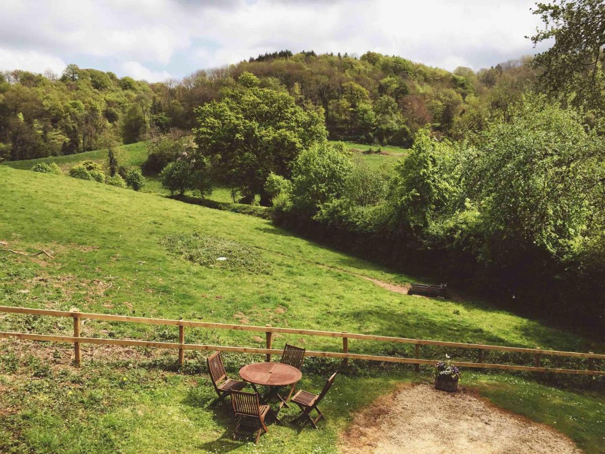 Owlpen Manor Cottages Uley Екстериор снимка